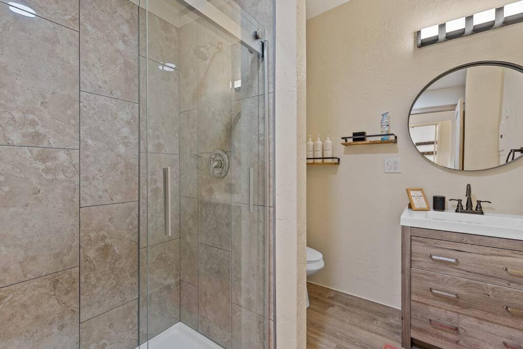 Close To Fresh Creek! Sleeps 12 ~ Amazing Views W/Serene Open Space ~ Hot Tub + Game Room ~ Trails Outside Седона Экстерьер фото